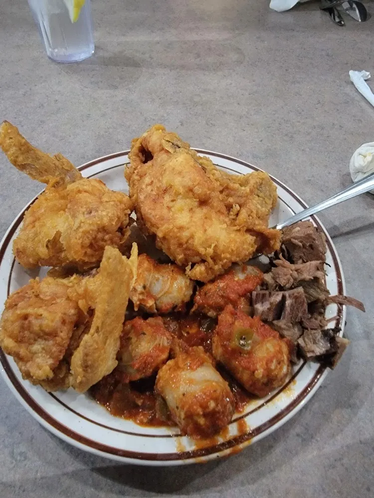 Buffet Fried Chicken Stuff Peppers Ect